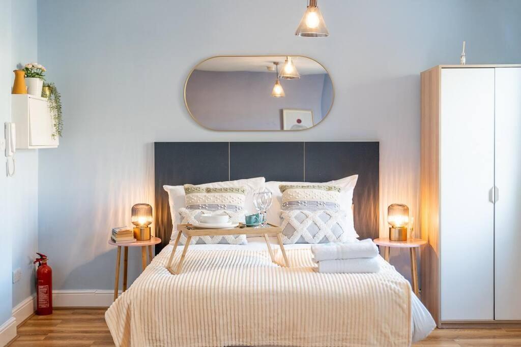 Hyde Park-Notting Hill London Studio Apartment ภายนอก รูปภาพ